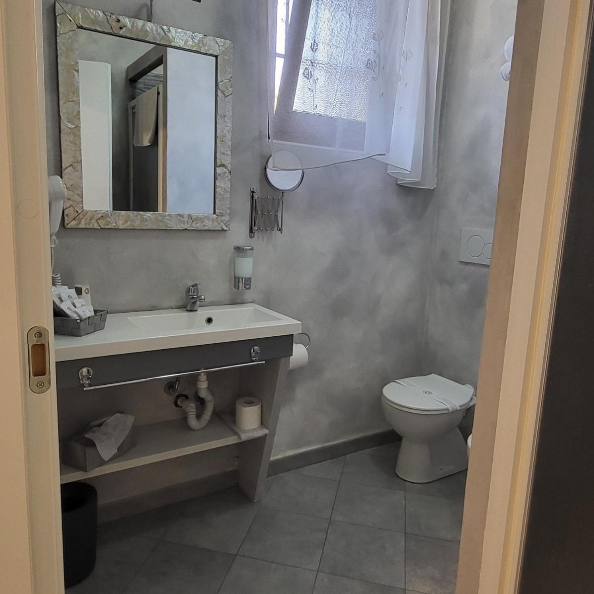 Illuvia 2 Affitta Camere Cornaredo Zewnętrze zdjęcie